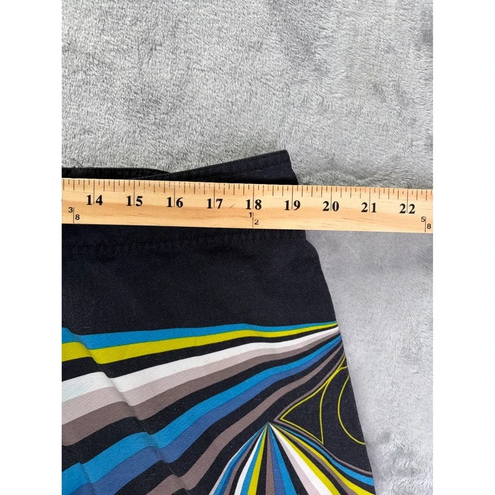 Quiksilver Surfing Mens Board Shorts Size 38 Multicolor Geometric Drawstring